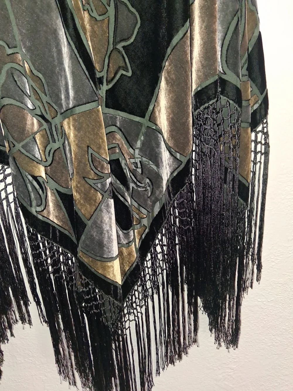 Vintage Black and Bronze Velvet Butnout Gypsey Festival Fringe Poncho  OS